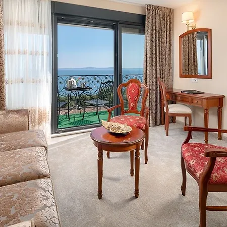 Cvita Hotel 4*